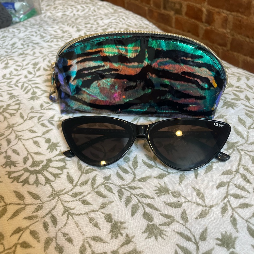 Quay Cat Eye Sunglasses with Vibrant Case